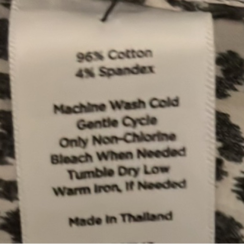 Women’s Talbots, Long Sleeves, Collared, Button D… - image 4